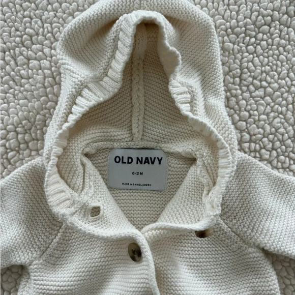 Old Navy knitted 100% cotton cardigan 0-3 months - Picture 4 of 4